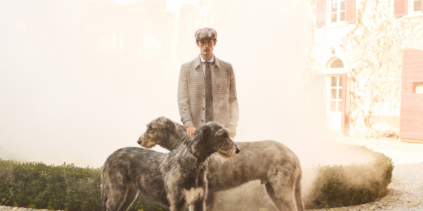 𝑨𝑹K𝑯𝑨𝑴 wolfhounds for 𝑳𝑼𝑰𝑮𝑰 𝑩𝑰𝑨𝑵𝑪𝑯𝑰 𝑺𝑨𝑹𝑻𝑶𝑹𝑰𝑨 2024 Fall/Winter campaign